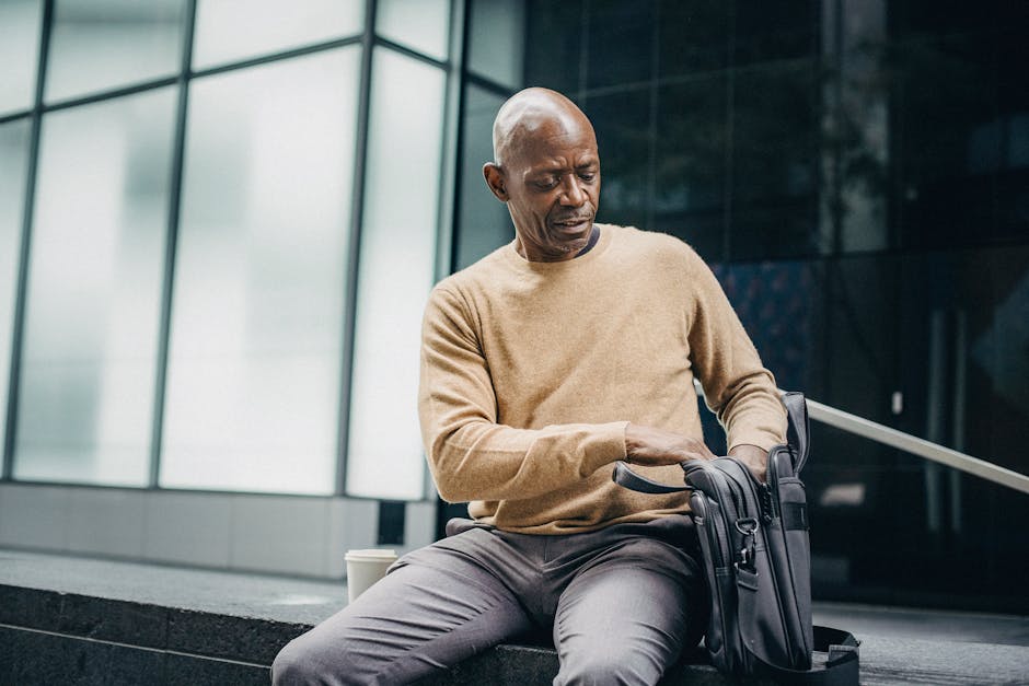 Colombian office worker taking regular movement break